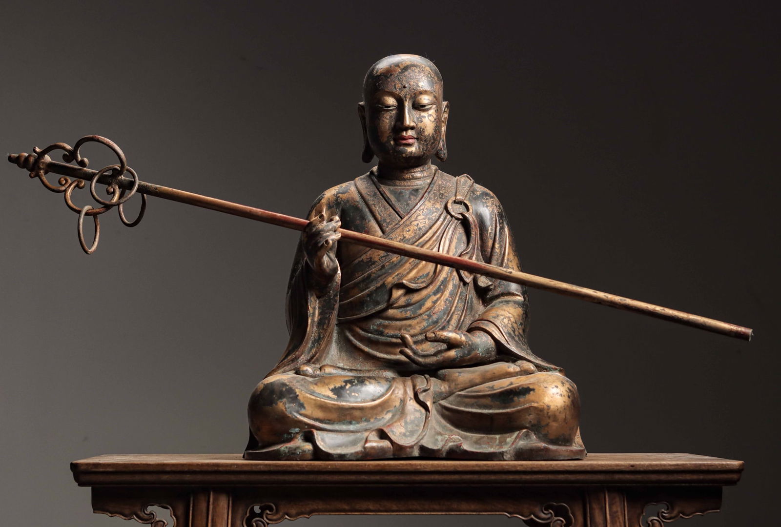 Bronze gilded statue of Bodhisattva Ksitigarbha in Qing Dynasty: Height: 57cm, Width: 48cm, Weight: 23500g