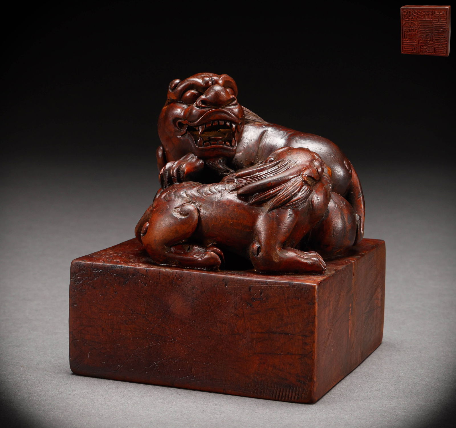 Qing Dynasty Huanghua Pear Shadow Wood Seal: Height: 12cm, Width: 10cm, Weight: 561g