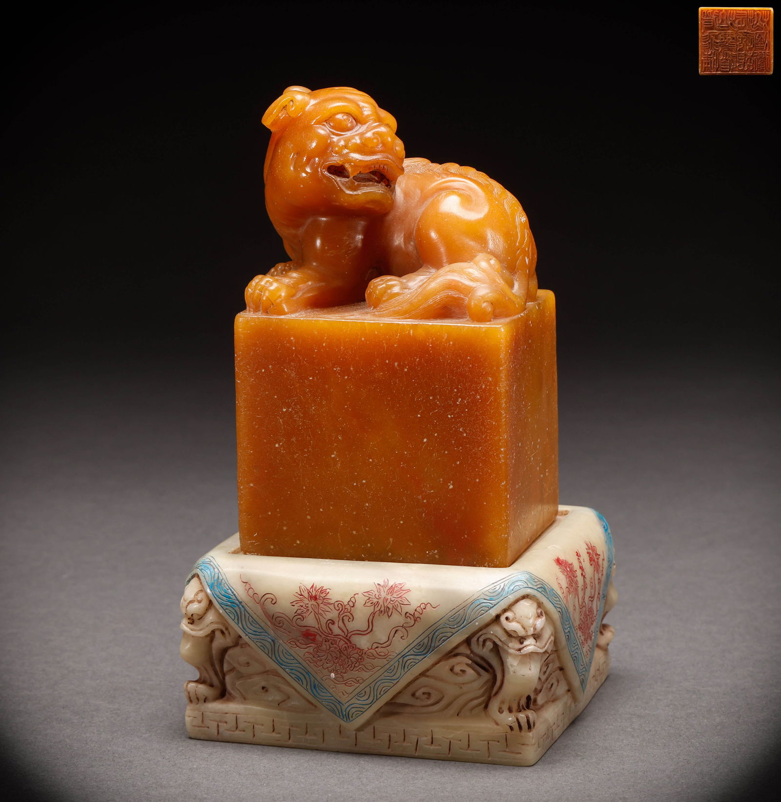 Qing Dynasty Shoushan Tian Huangshi Seal (1 of 13)