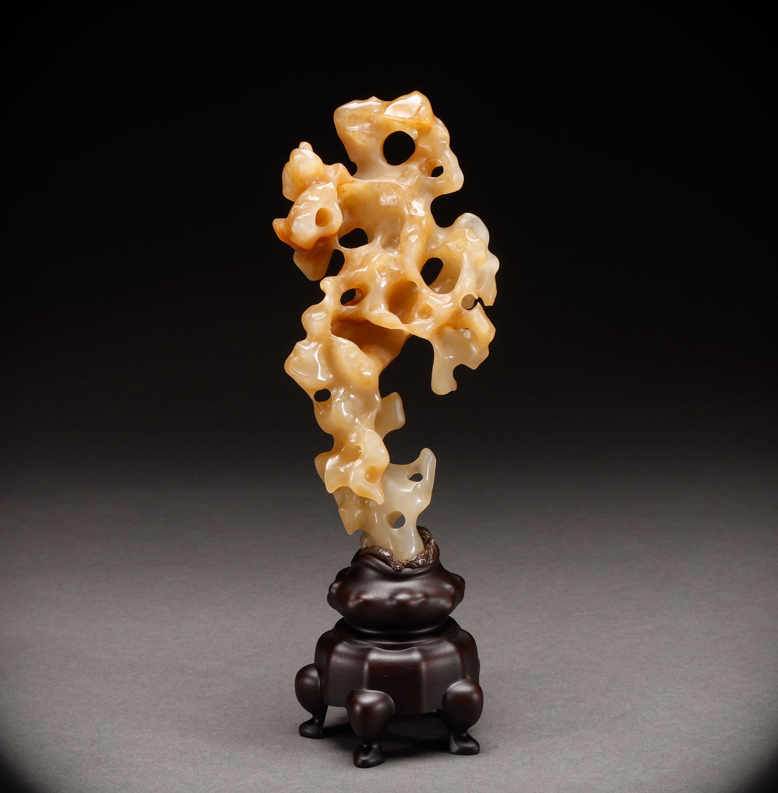 Hotan Jade Mountain in Qing Dynasty (1 of 9)