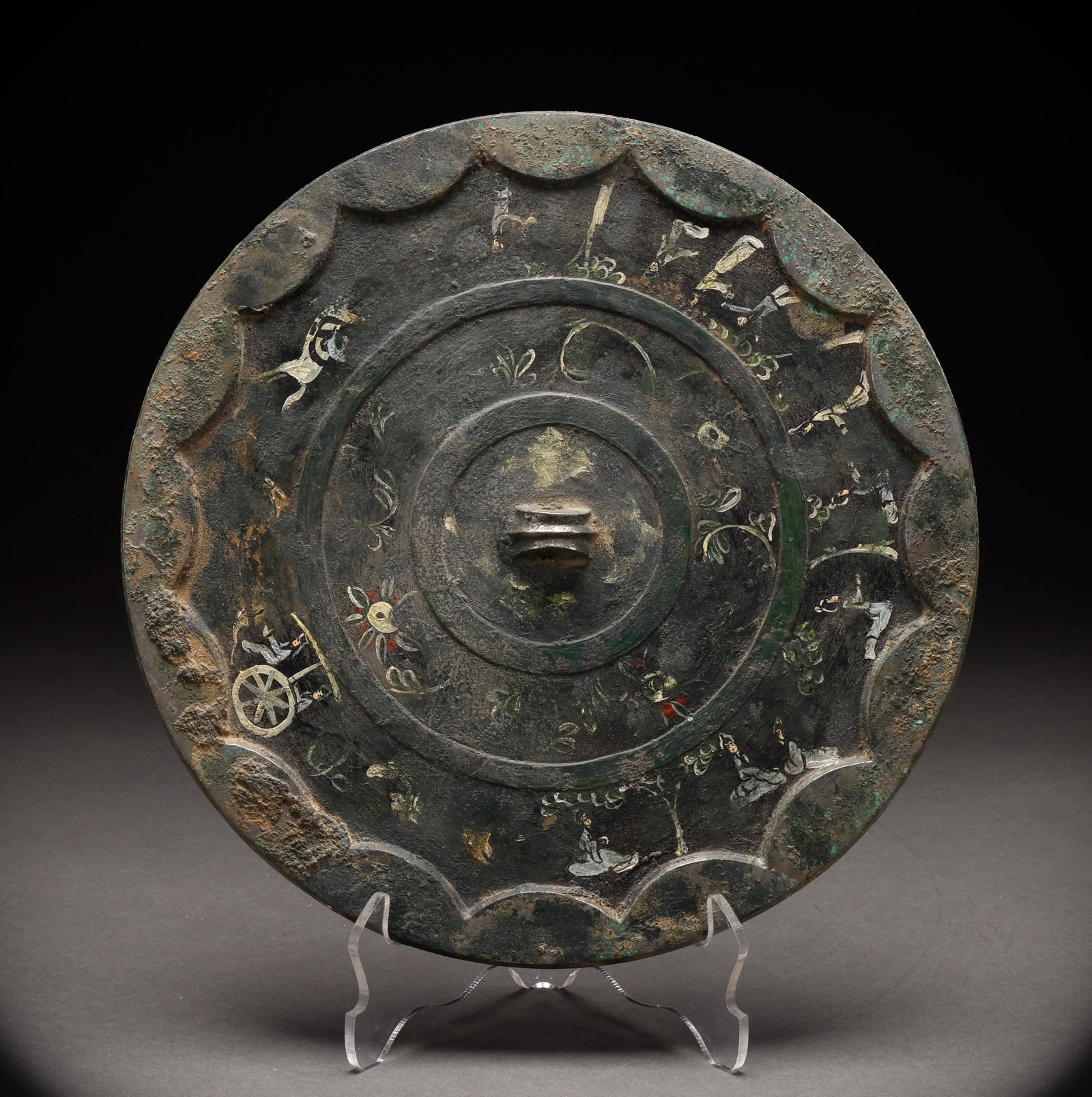 Bronze mirrors before the Ming Dynasty (1 of 8)