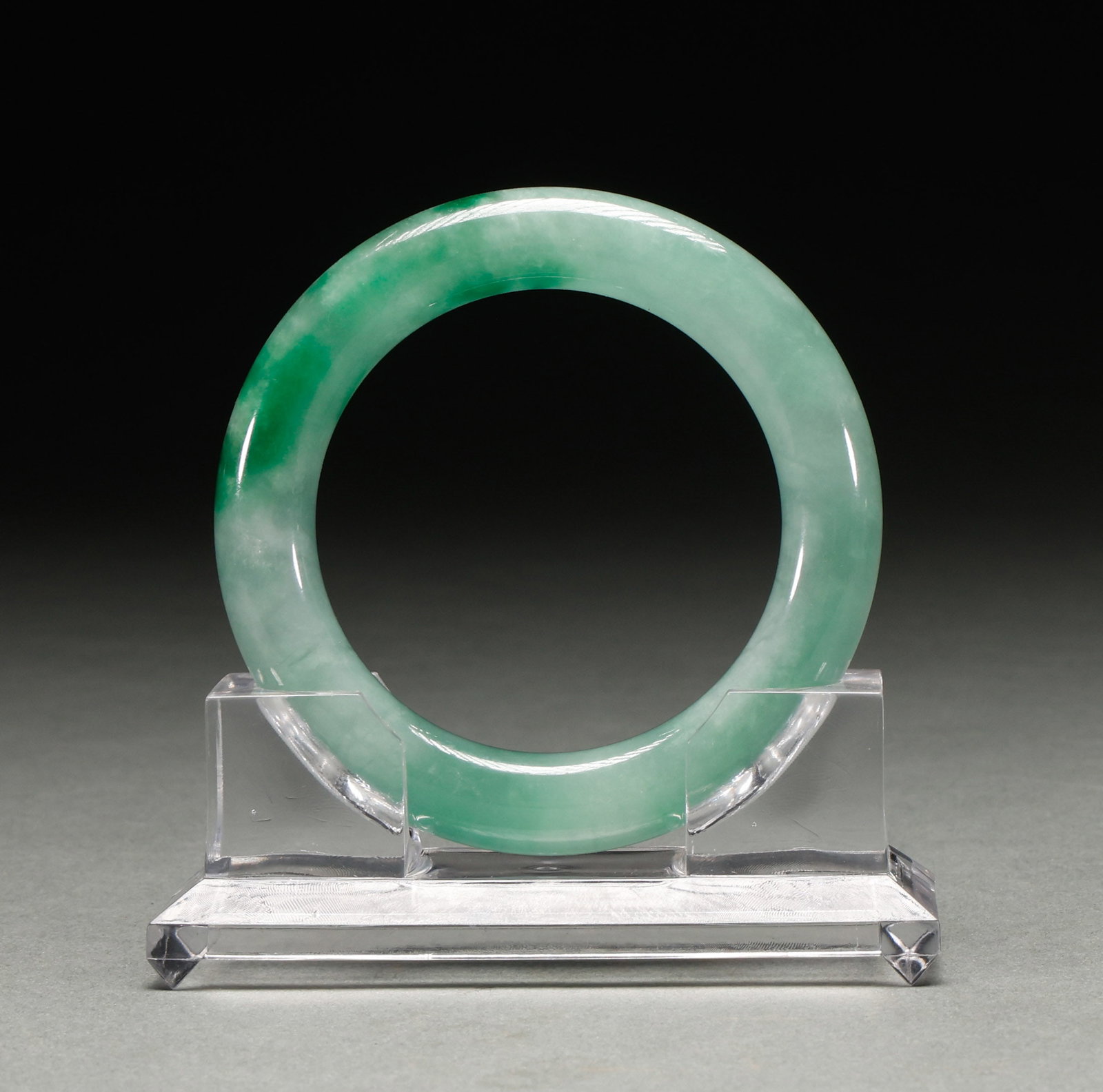 Qing Dynasty Jade Bracelet (1 of 7)