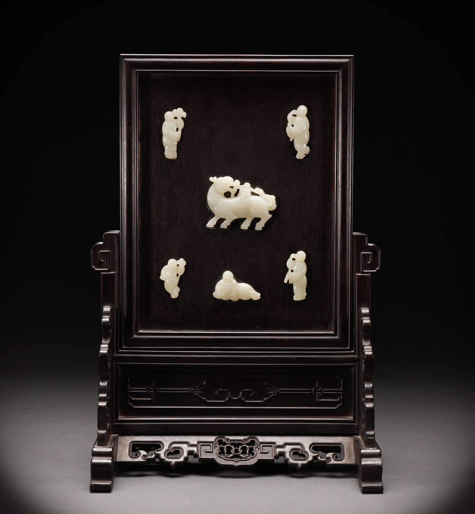 Qing Dynasty wooden inlaid jade screen: Height: 43cm, Width: 24cm,