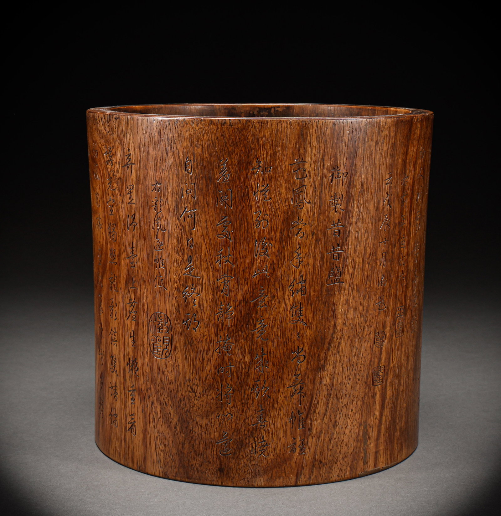 Qing Dynasty Huanghua Pear Pen Holder: Height: 21.5cm, Width: 22cm, Weight: 1738g