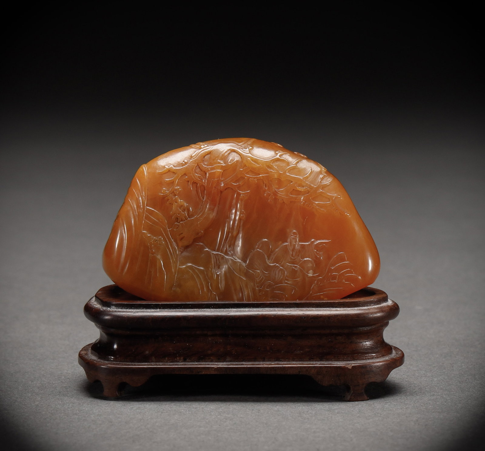 Qing Dynasty Shoushan Tian Huangshishanzi: Height: 4cm, Width: 5.8cm, Weight: 68g