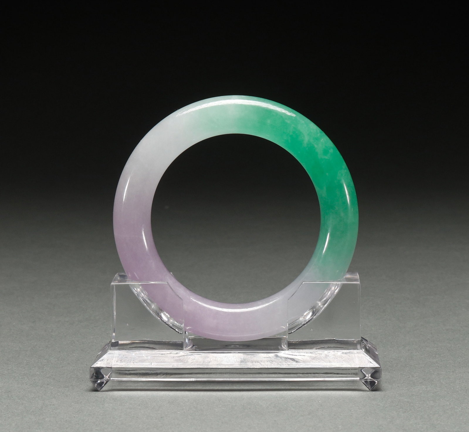Qing Dynasty Jade Bracelet (1 of 7)
