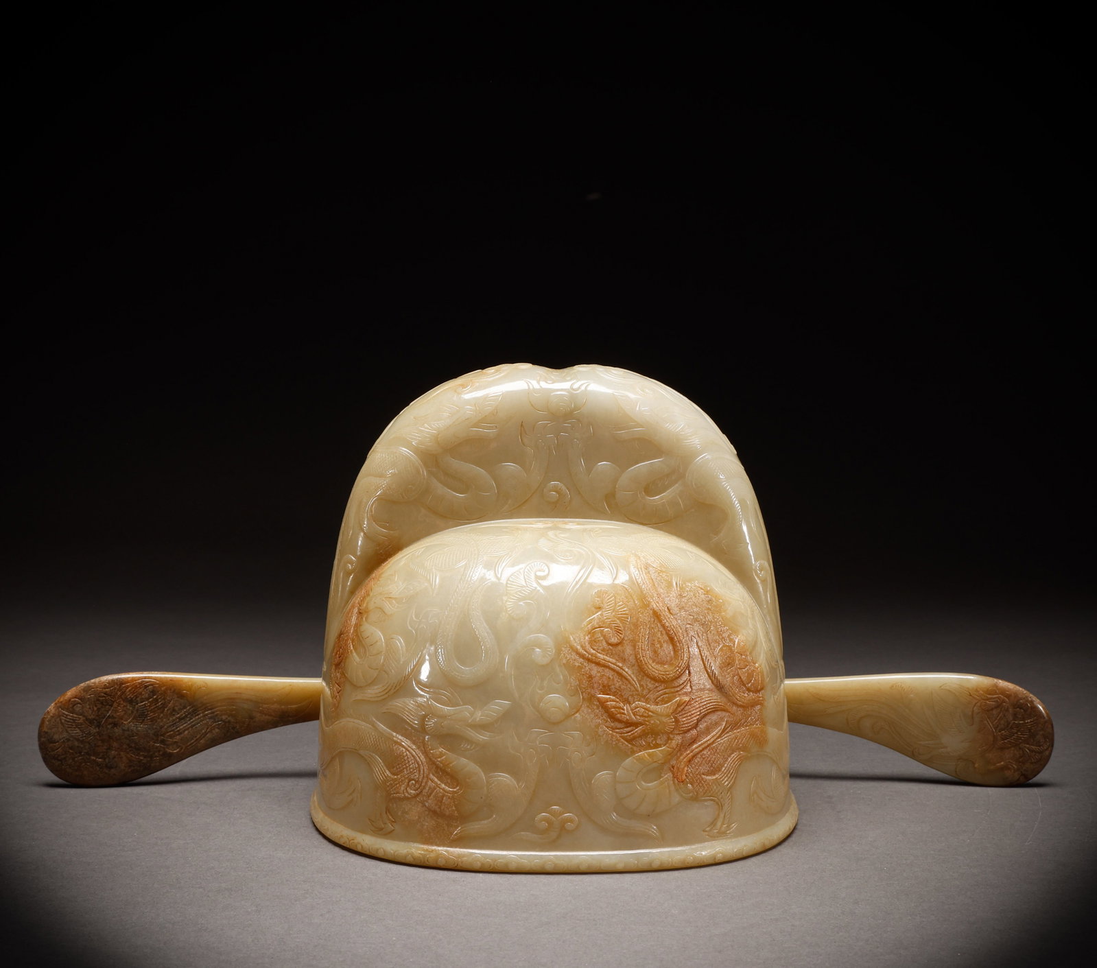 Hotan Jade Tube Cap of Ming Dynasty: Height: 19cm, Width: 42cm, Weight: 1593g