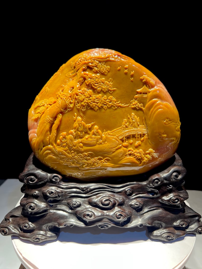 Qing Dynasty Shoushan Tian Huangshishanzi: Height: 18cm, Width: 21cm, Weight: 5117g