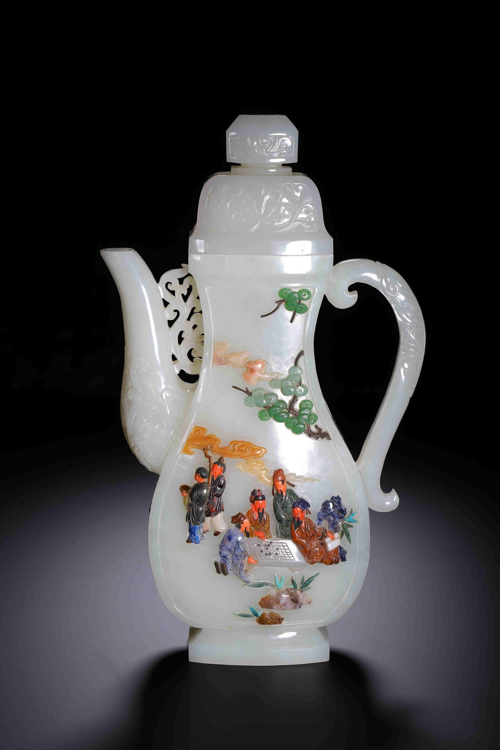Hotan Jade inlaid with hundreds of treasures in Qing Dynasty (1 of 9)