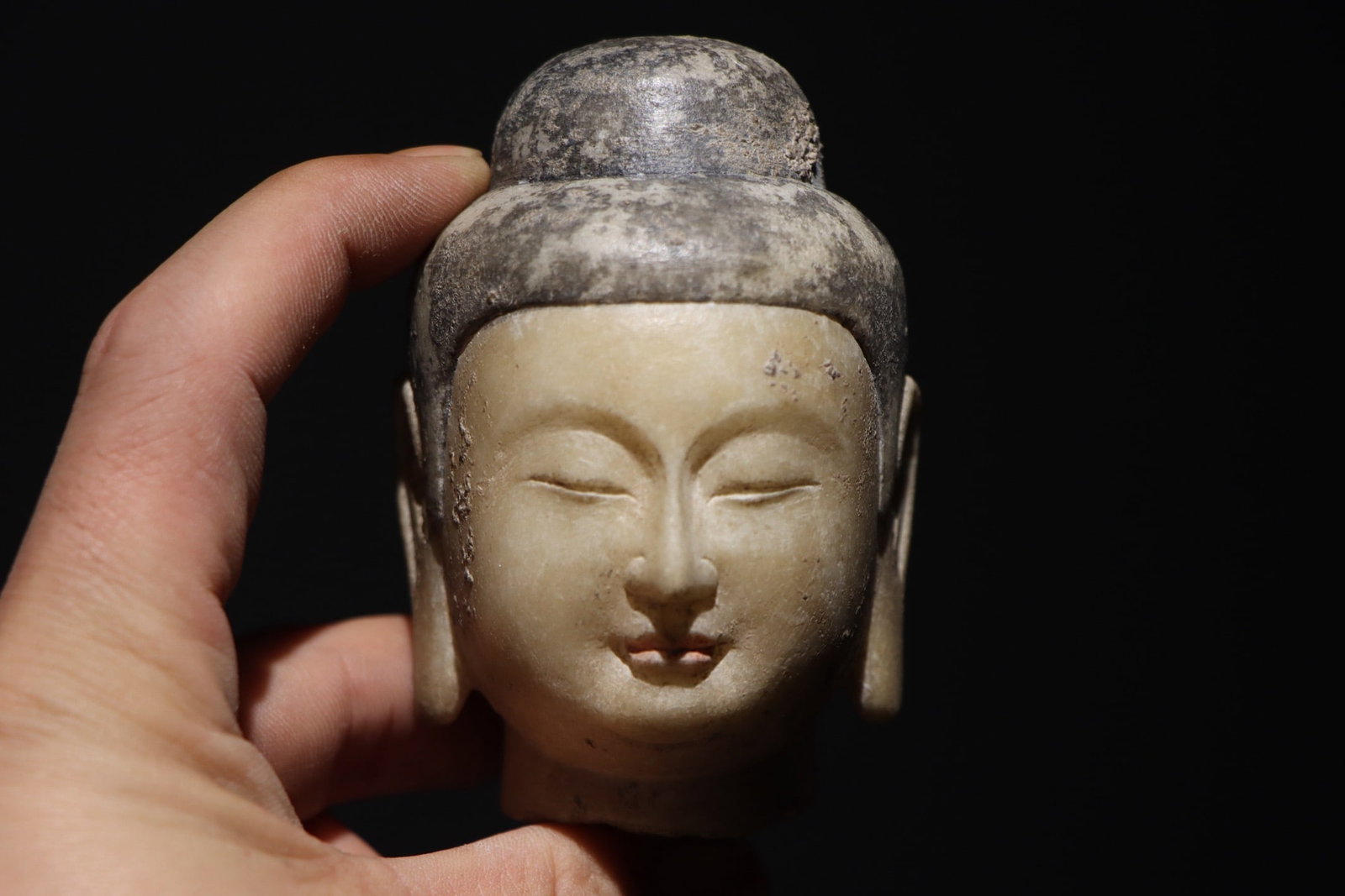 Before the Ming Dynasty, Han Baiyu Buddha Head (1 of 8)