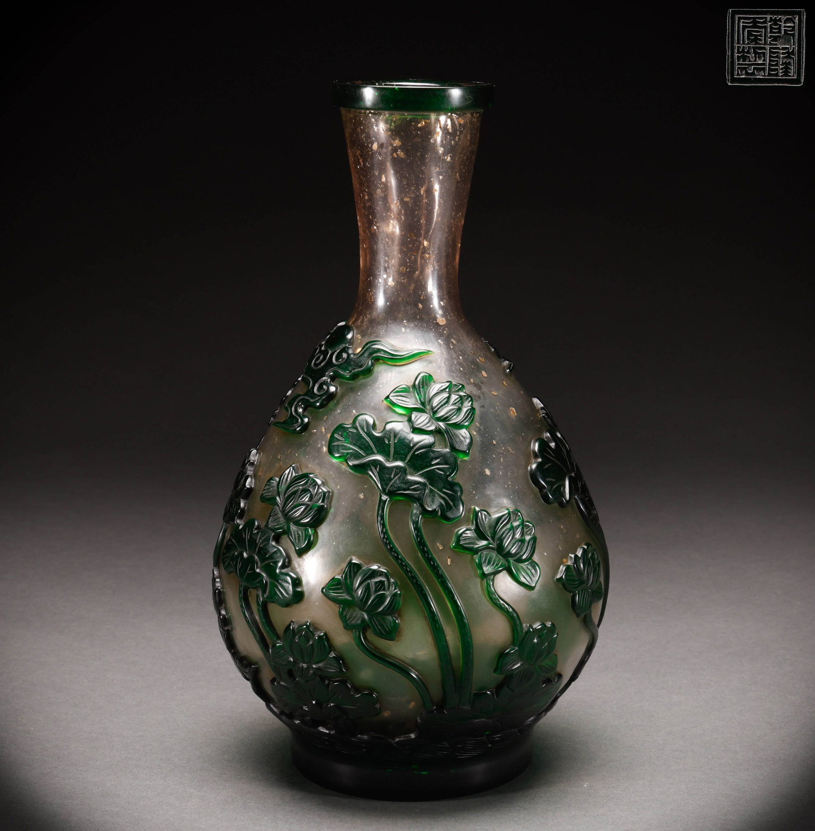 Qing Dynasty glass bottle (1 of 10)