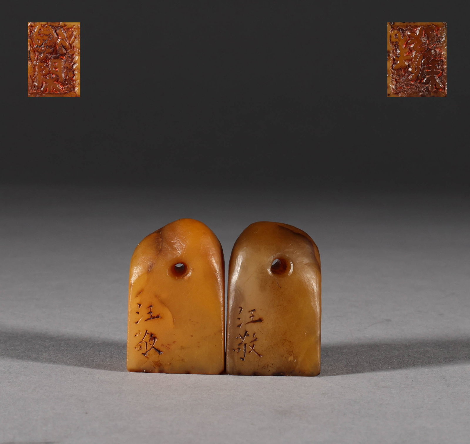 Qing Dynasty Tianhuangshi Seal: Height: 3.4cm, width: 2.1cm, weight: 55g