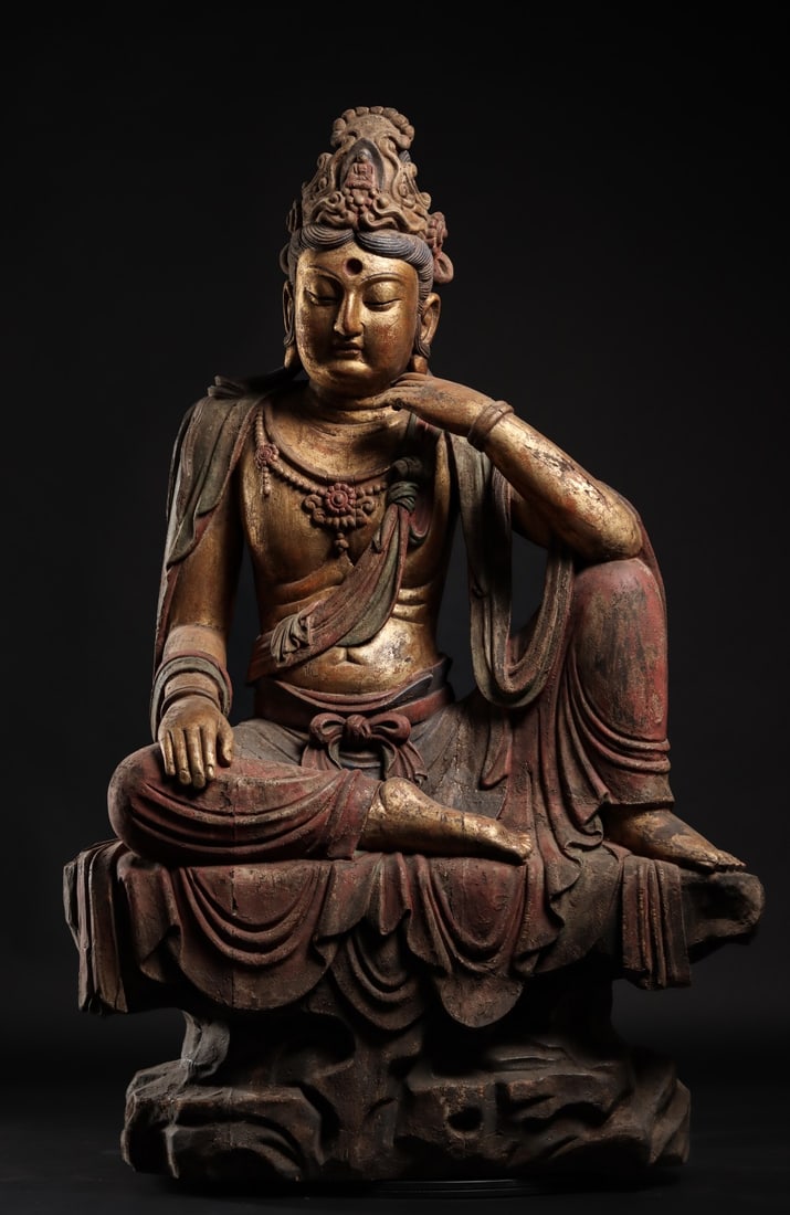 Wooden painted Buddha statues from the Qing Dynasty: Height: 120cm, Width: 75cm,