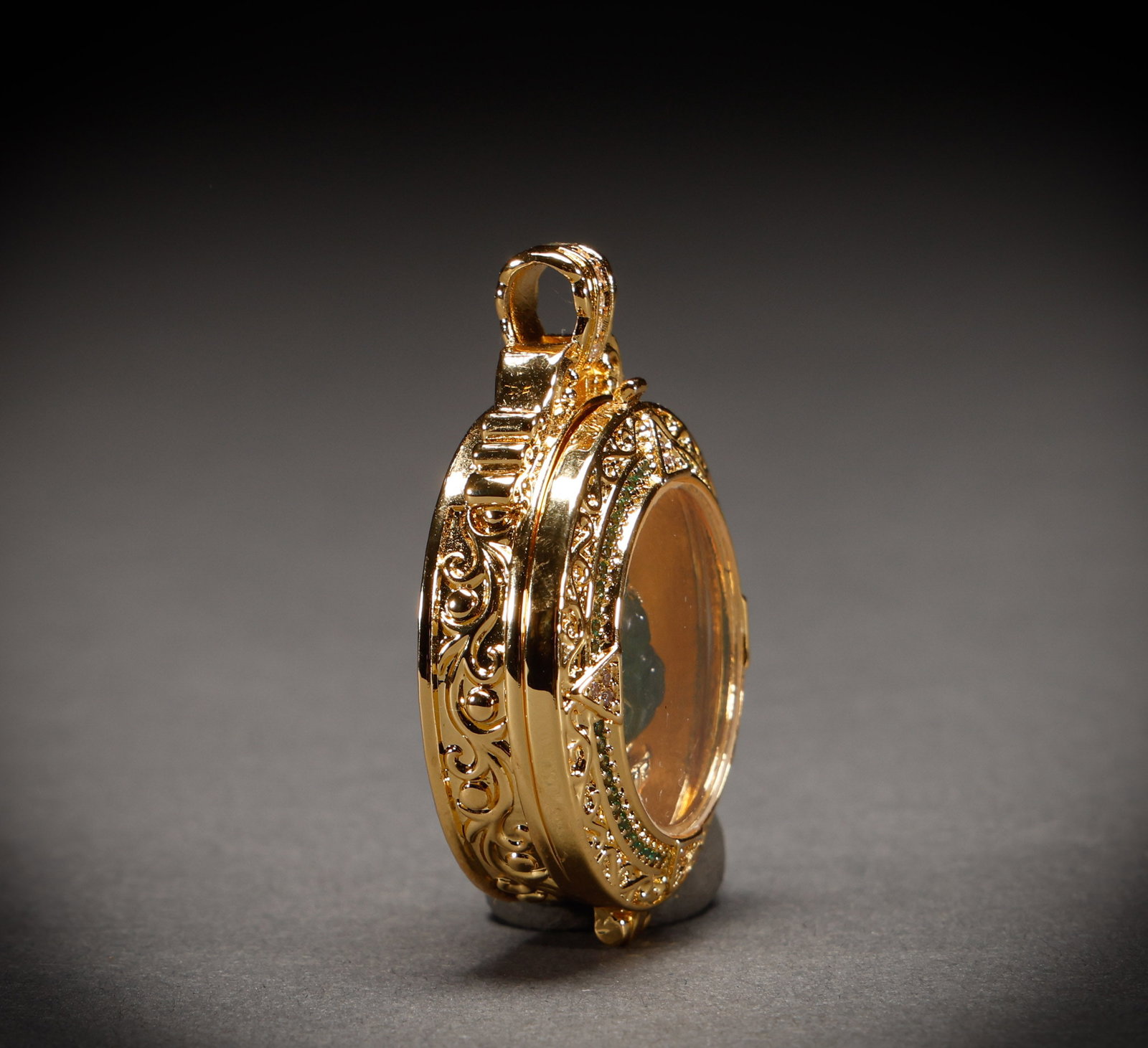 Jade pendant - 6