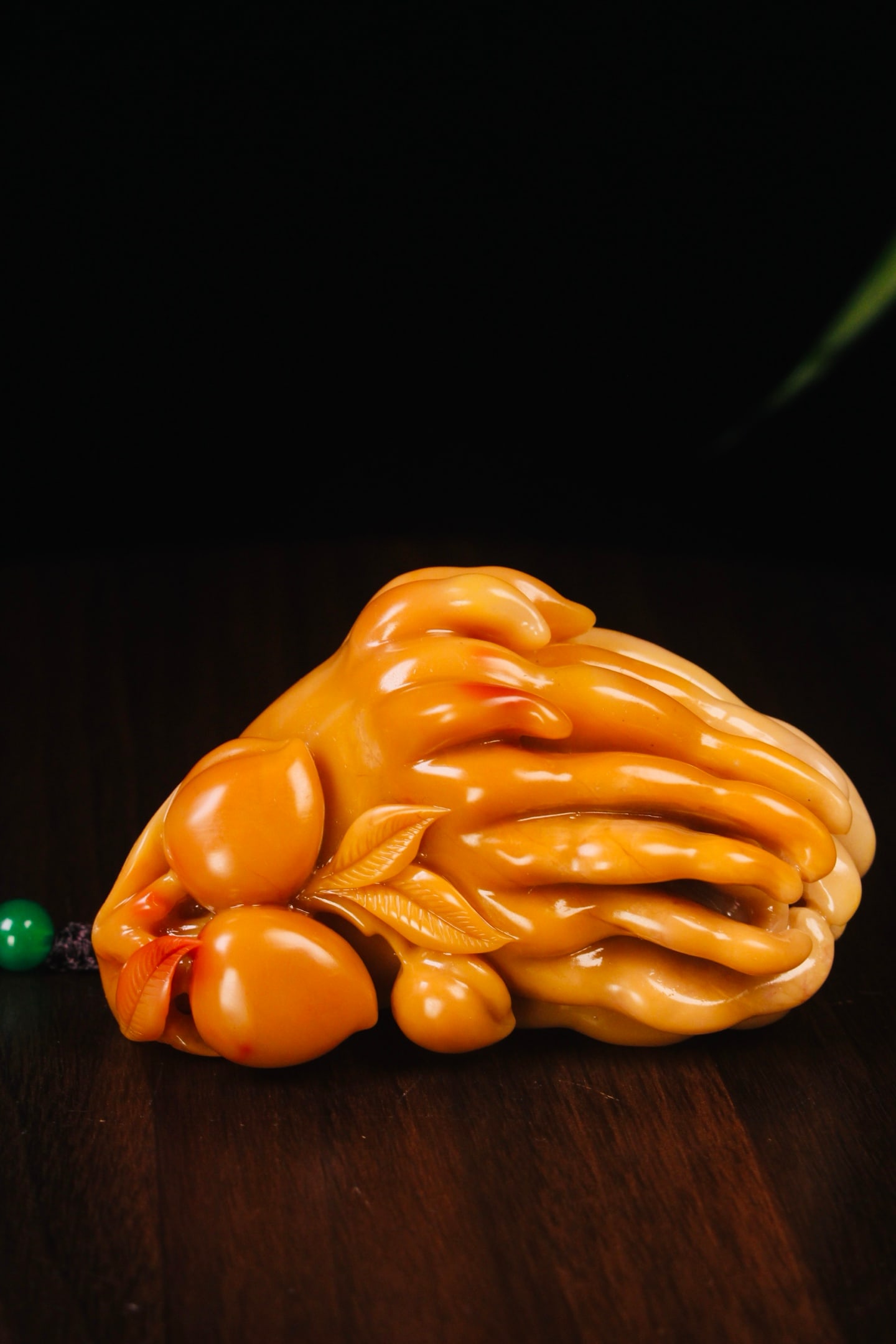 Qing Dynasty Tian Huangshi Buddha Hand: Height: 8.6cm, Width: 5cm, Weight: 176g