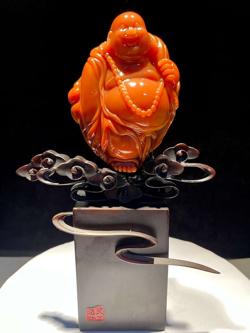 The statue of Maitreya Buddha in Tianhuangshi during the Qing Dynasty: Height: 12cm, Width: 8.6cm, Weight: 785g