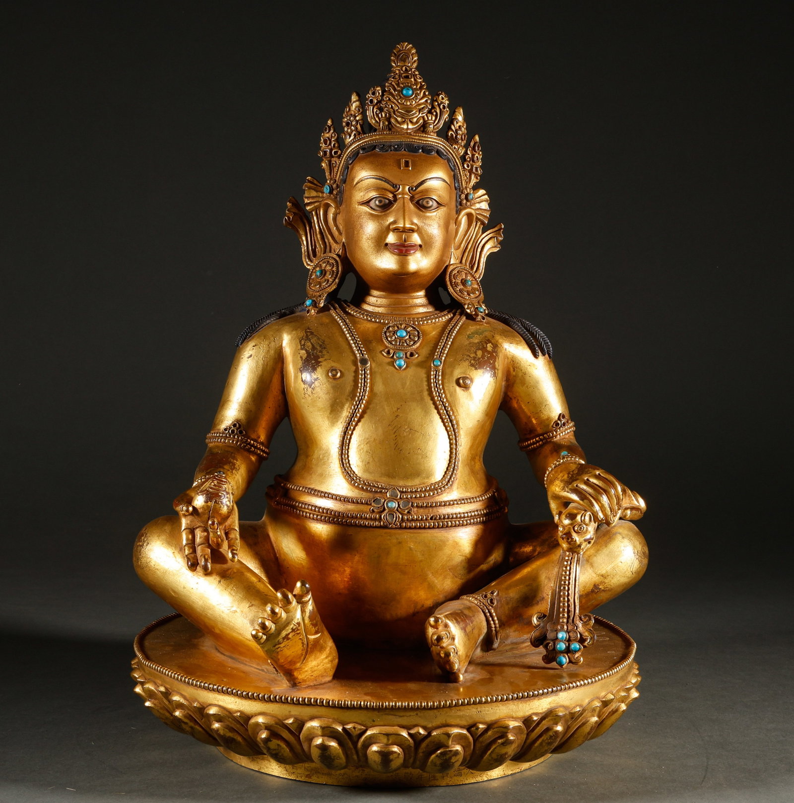 Bronze gilded Buddha statues from the Ming Dynasty (1 of 7)