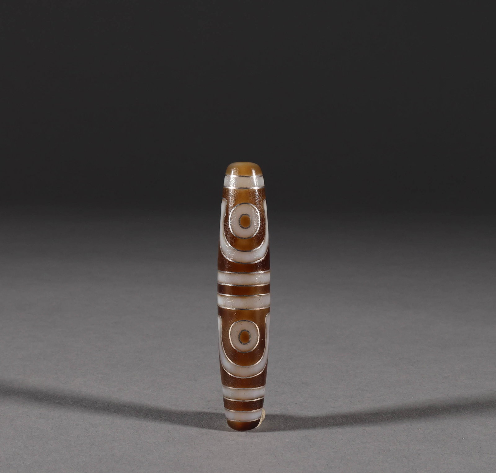 Silver thread inlaid Tianzhu from the Qing Dynasty: Height: 7.5cm. Wide :1.5cm. Weight: 27g