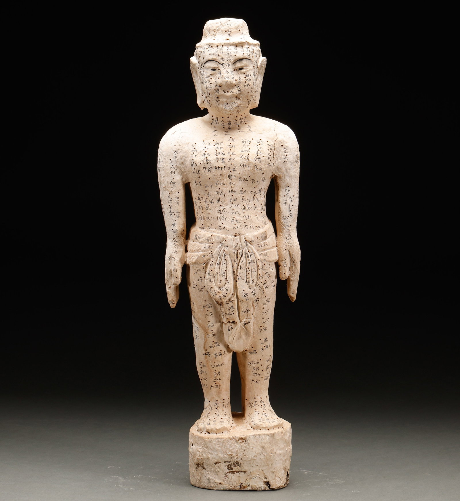Wooden Acupuncture Practitioners of the Qing Dynasty: Height: 58cm, Width: 18cm, Weight: 1382g