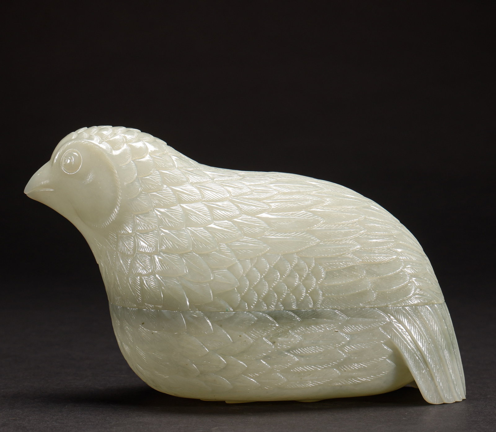 Qing Dynasty Hotan Jade Quail Lid Box: Height: 10cm, Width: 16cm, Weight: 175g