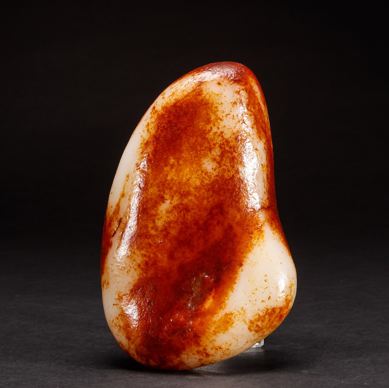 Hotan Jade Original Stone of Qing Dynasty: Height: 15cm, Width: 9.5cm, Weight: 1072g
