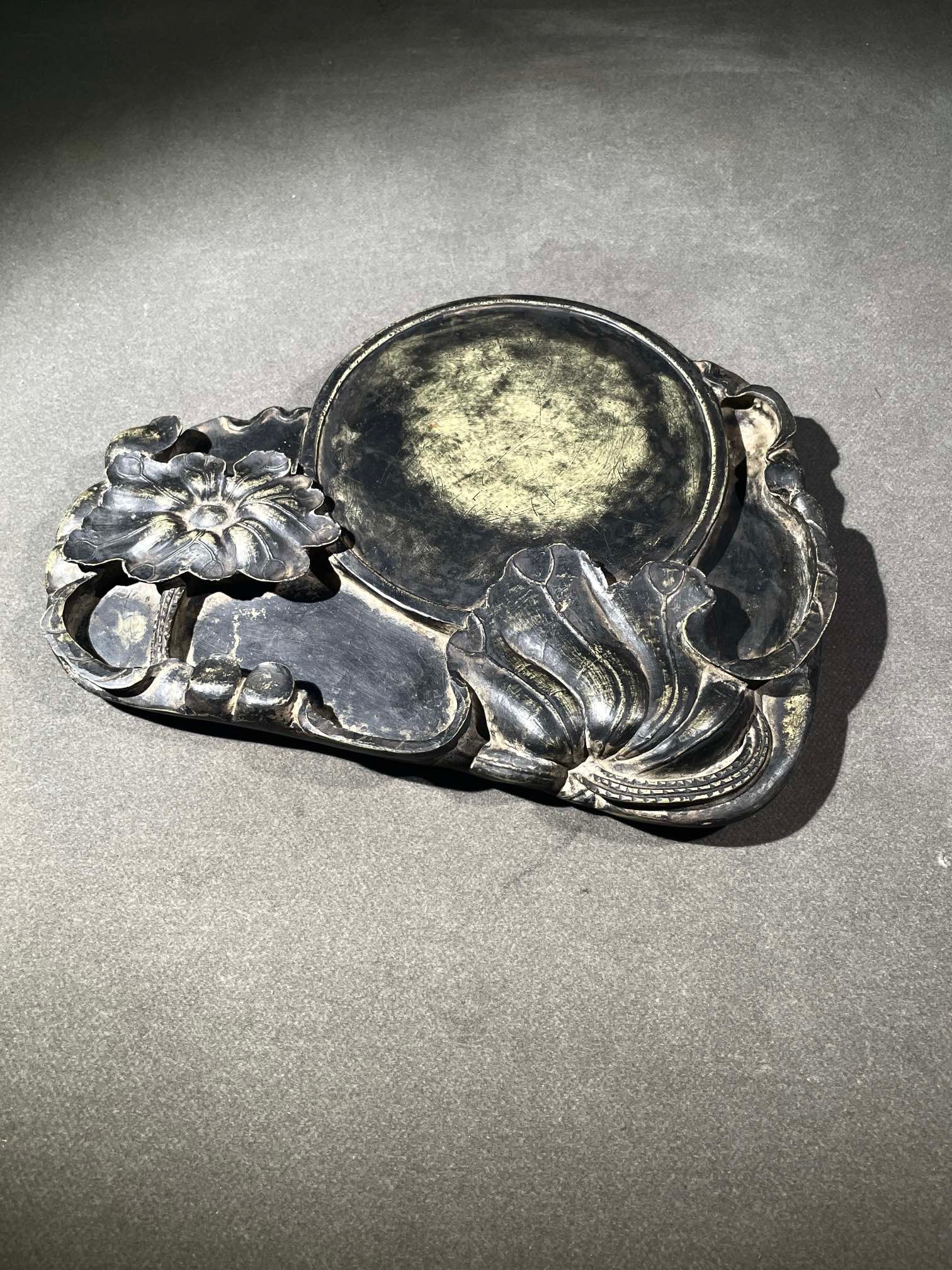 Qing Dynasty Duan Shi Inkstone (1 of 9)