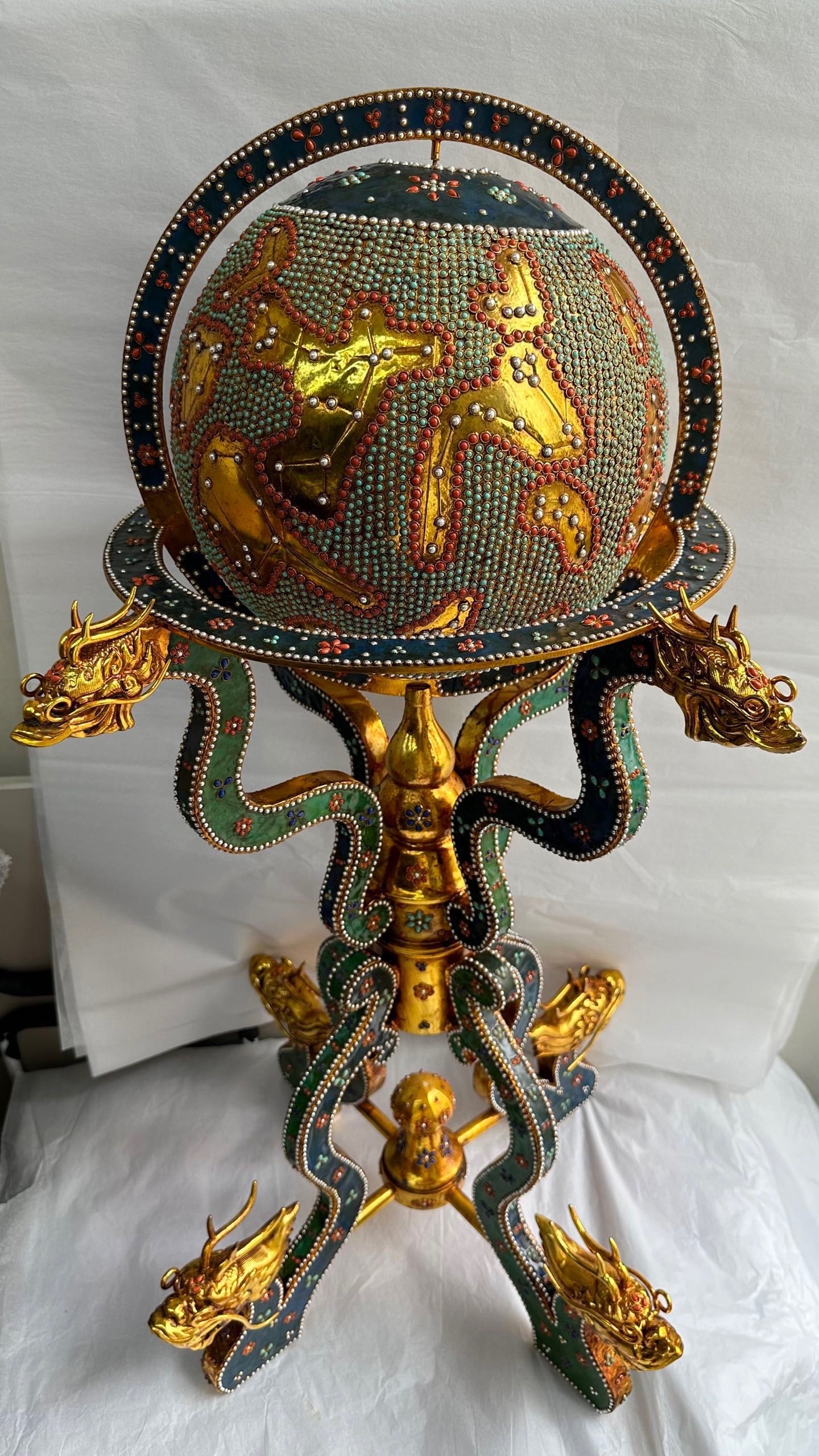 Qing Dynasty copper embedded treasure globe (1 of 9)
