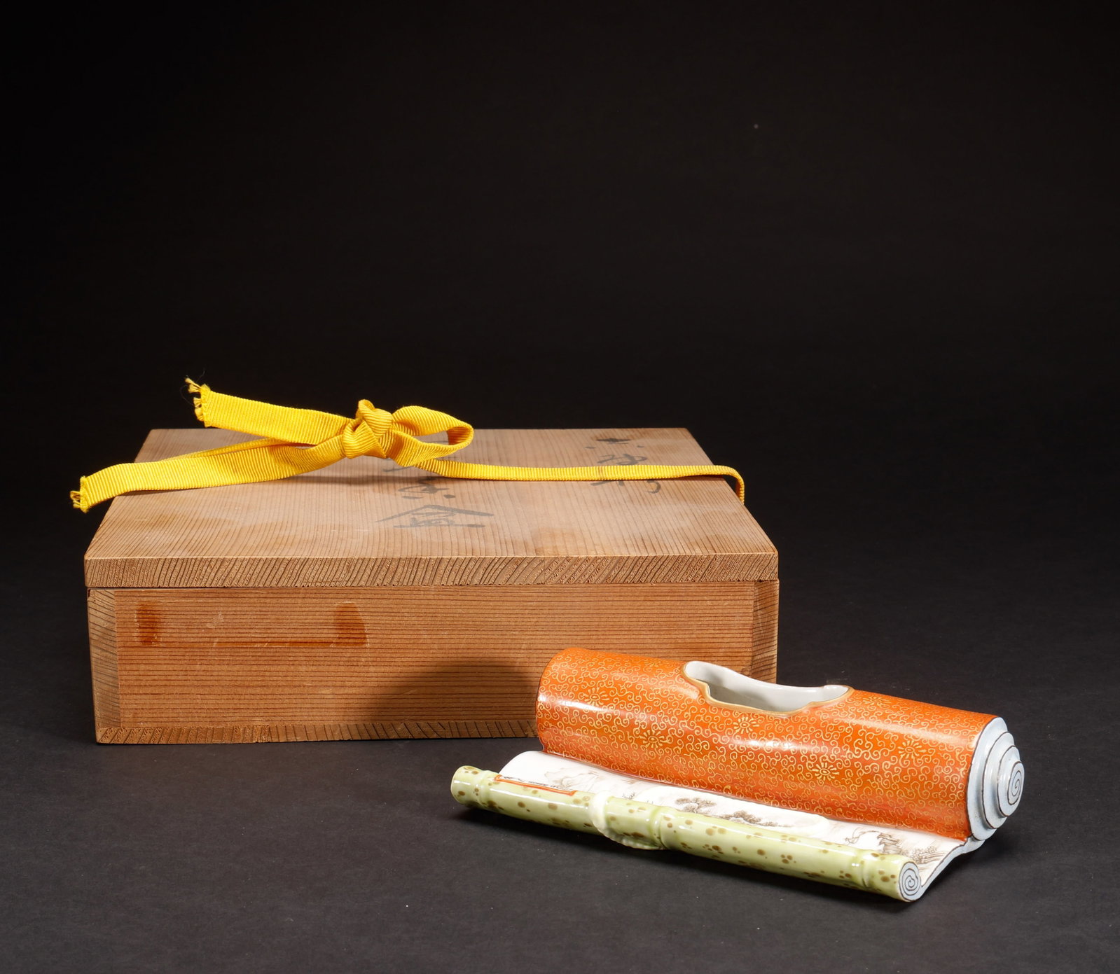Biomimetic porcelain books from the Qing Dynasty: Height: 7.5cm, Width: 15cm, Weight: 261g