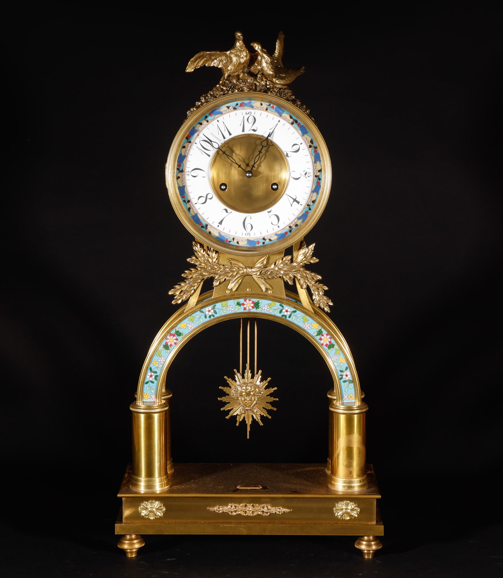 Old Tibetan European style Copper Gilded Golden Bell: Length: 38cm, Width: 17cm, Height: 73cm, Weight: 13371g