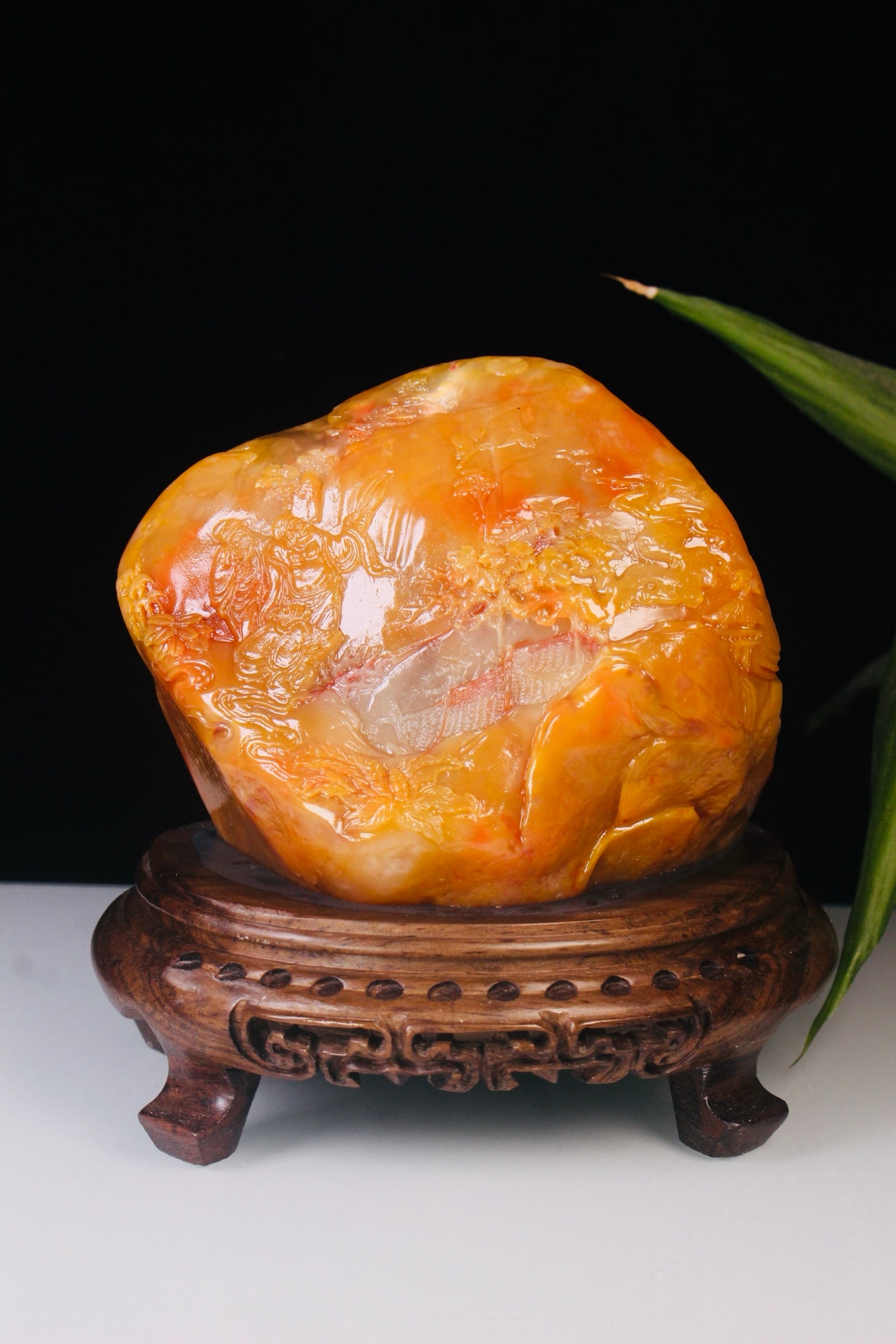 Qing Dynasty Shoushan Tianhuangyuan Stone: Height: 10.8cm, Width: 10.8cm, Weight: 955g