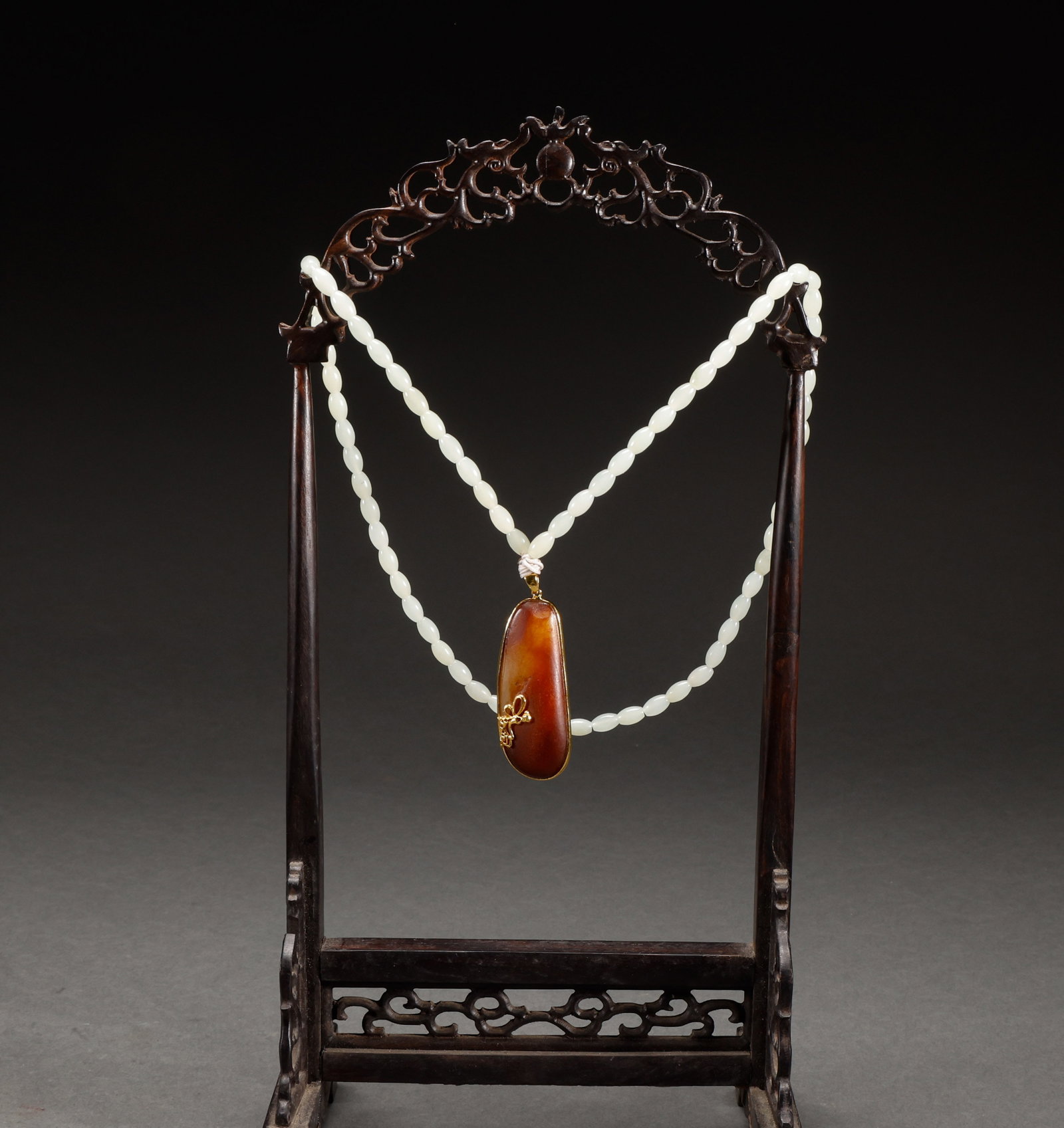 Qing Dynasty Hetian Jade Pendant Jade Necklace (1 of 5)