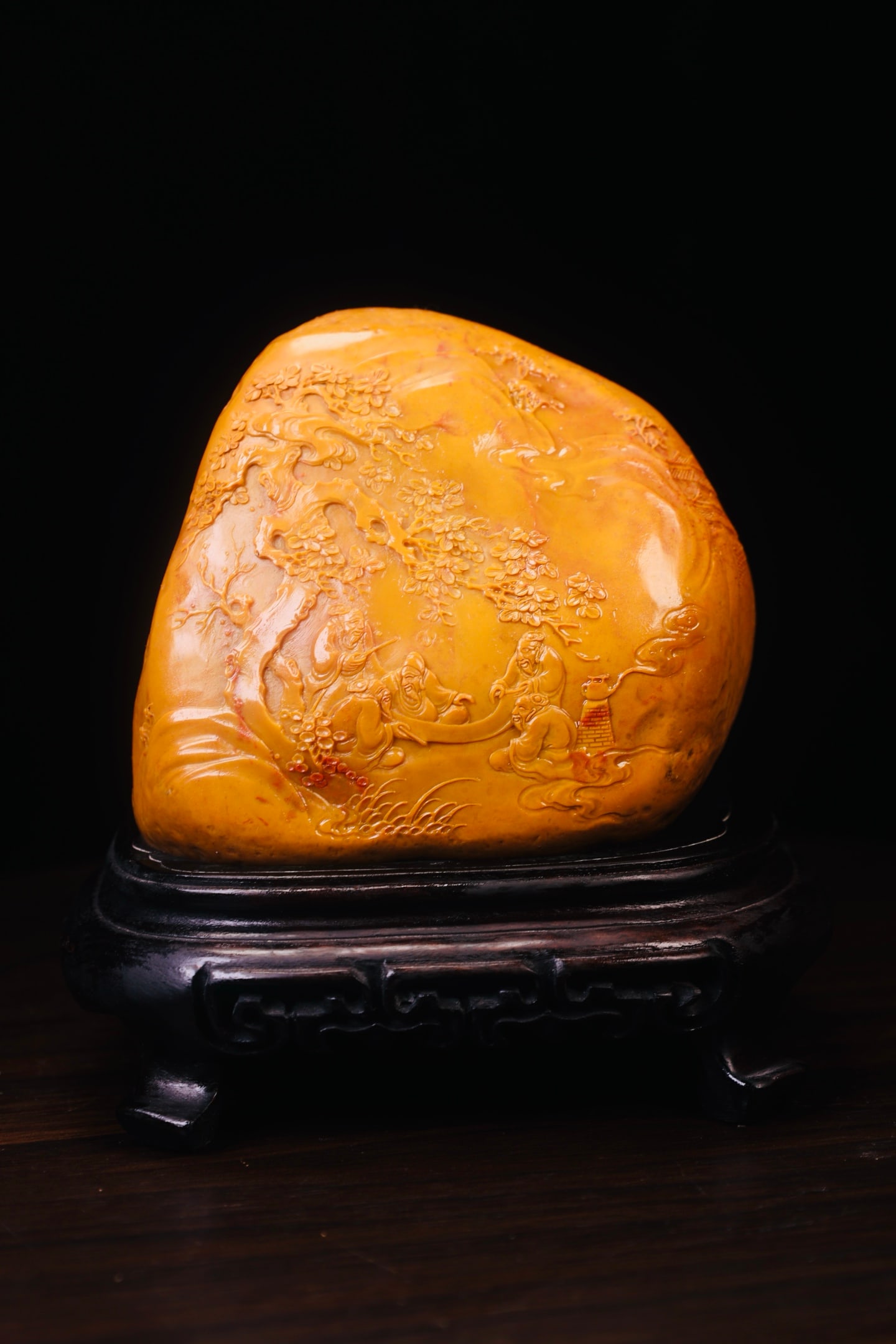 Qing Dynasty Tianhuang Thin Intent Carving of the Five Elders View Ornament (1 of 9)
