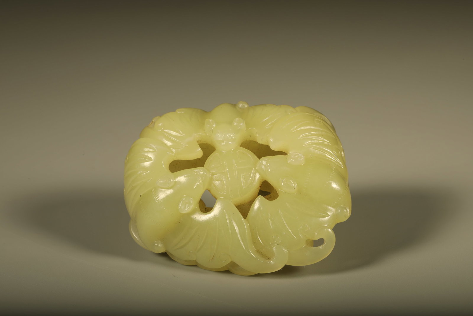 Hetian Jade Carving of the Qing Dynasty (1 of 6)