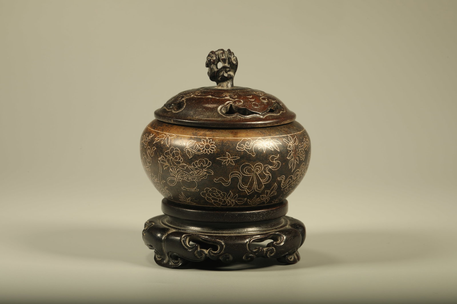 Qing Dynasty Copper Inlaid Silver Thread Eight Treasure Pattern Incense Burner (1 of 7)