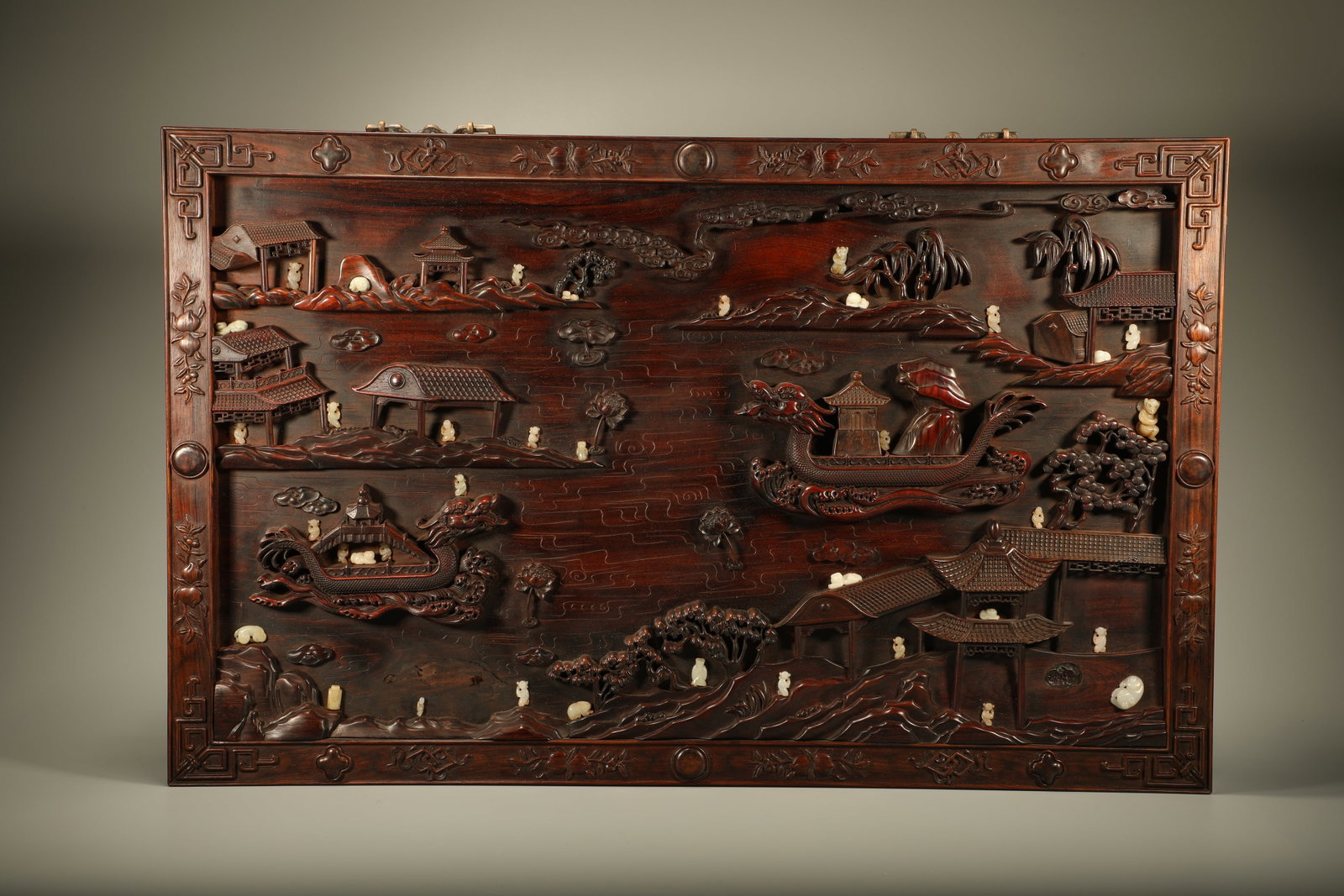 Yellow pear carved Loong Boat figures inlaid with jade hanging screen in the Qing Dynasty (1 of 7)