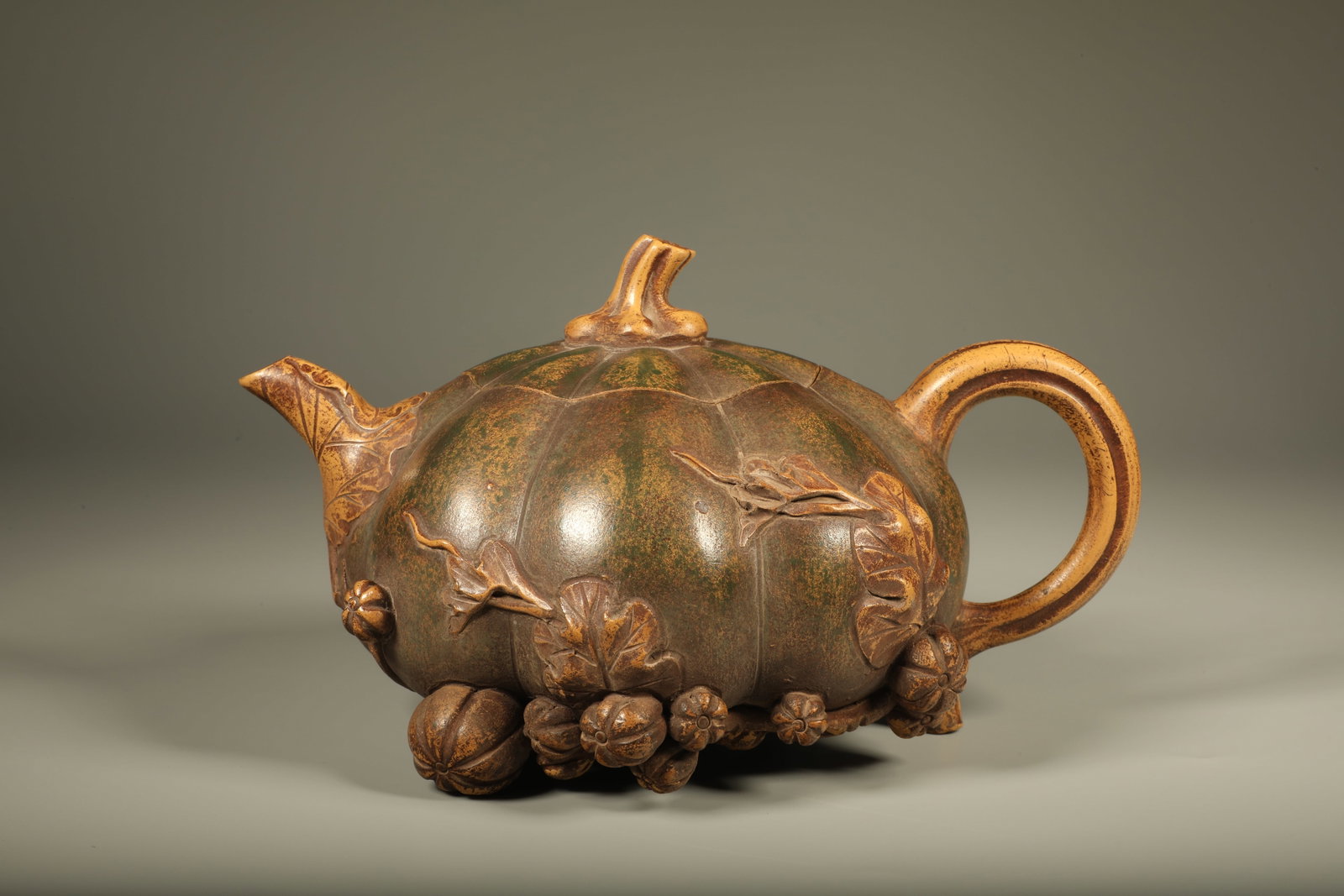 Qing Dynasty Purple Clay Pumpkin Pot (1 of 6)