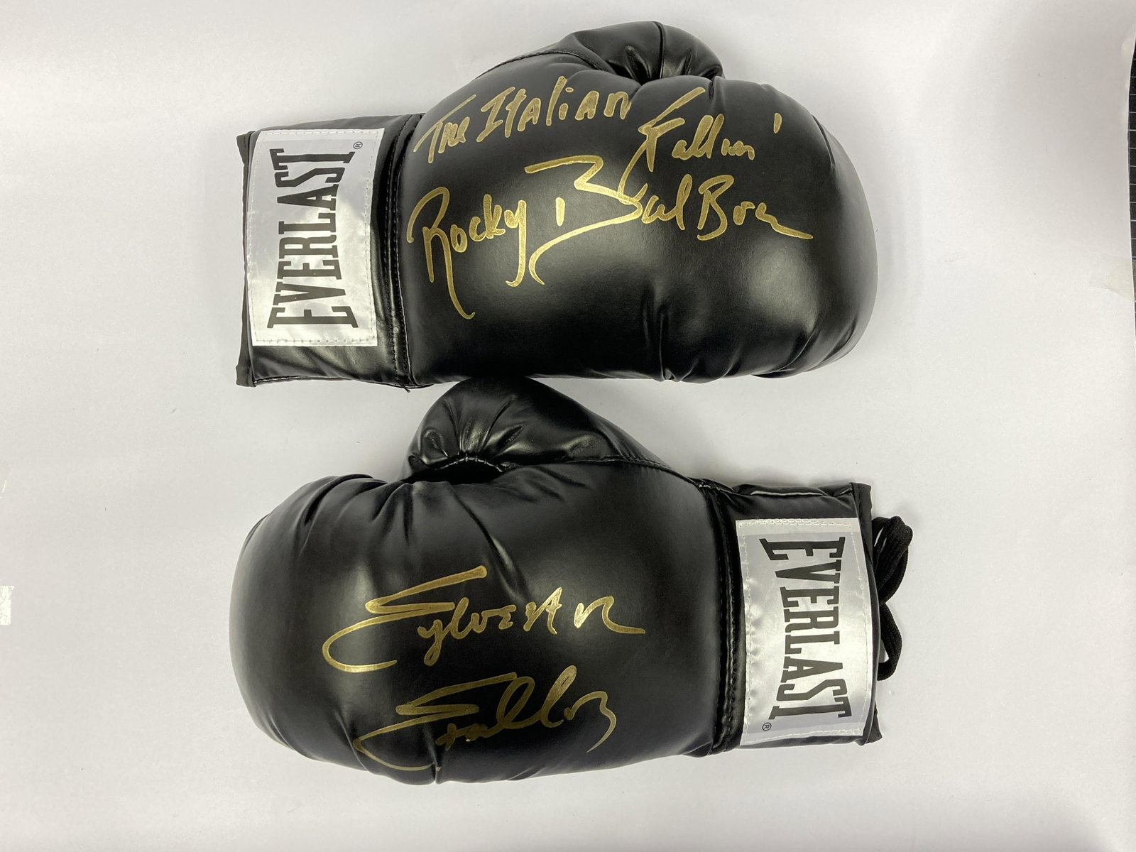 Autograph Rocky Boxing glove: Autograph: Sylvester Stallone