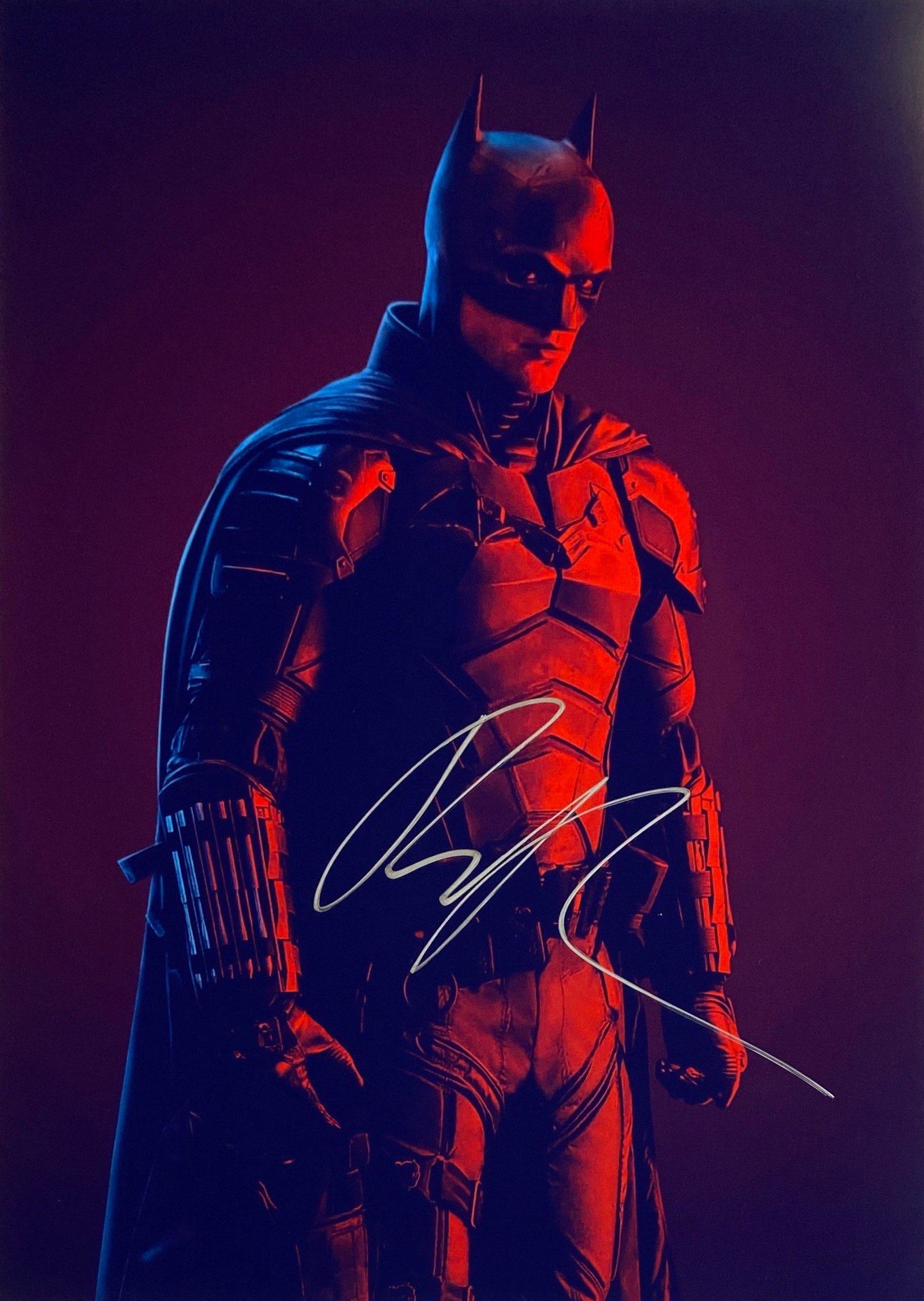 Autograph Batman Photo: Autograph: Robert Pattison