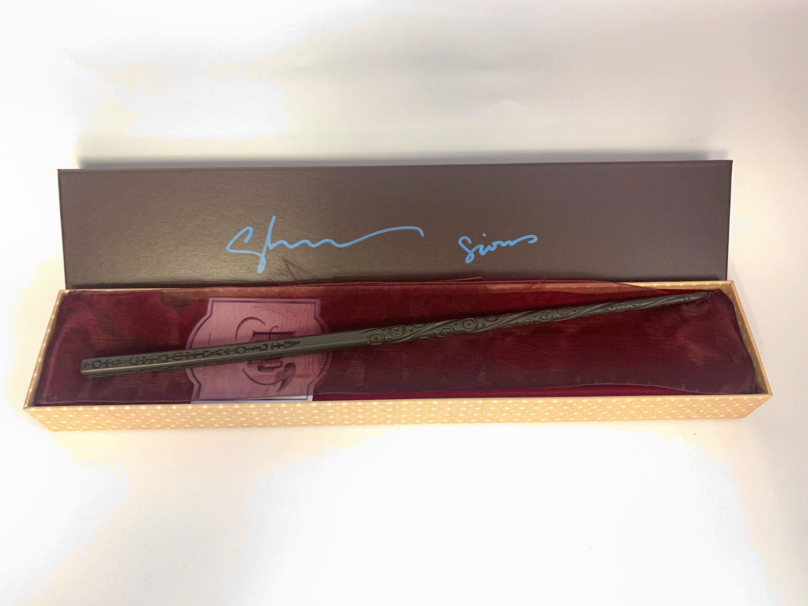 Autograph Harry Potter Wand: Category: CollectiblesAutograph: Gary Oldman