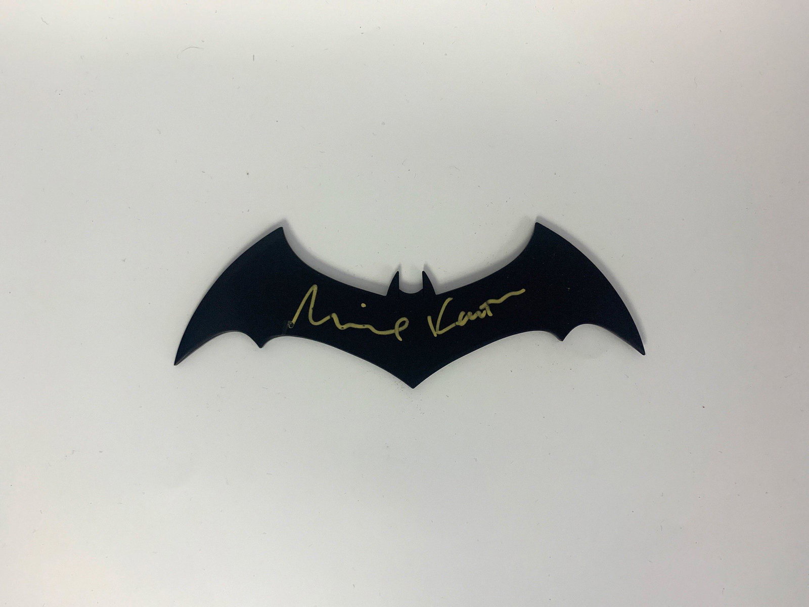 Autograph Batman toy: Category: CollectiblesAutograph: Michael Keaton