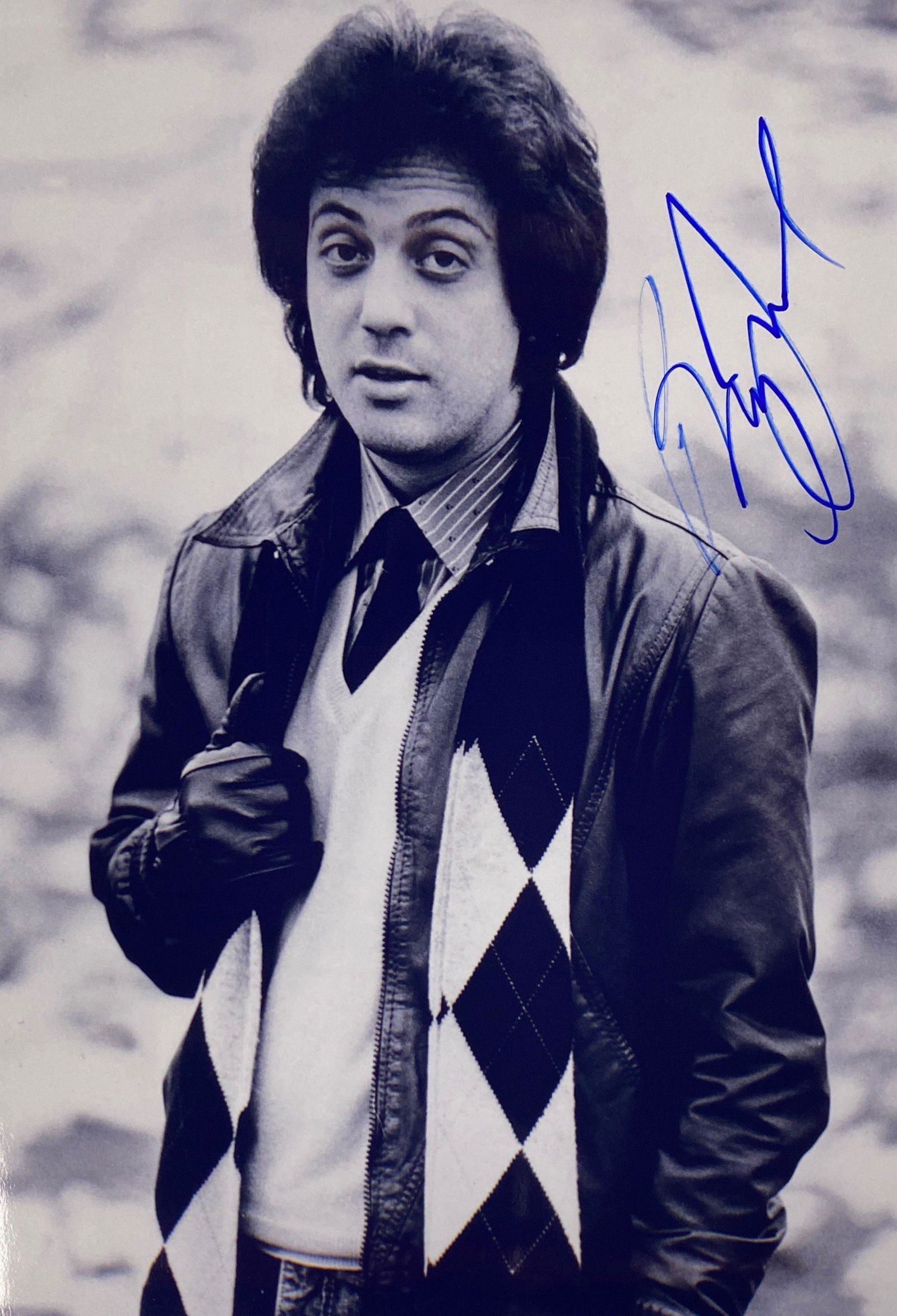 Autograph Billy Joel Photo: Category: CollectiblesSize: 8 x 10Autograph: Billy Joel