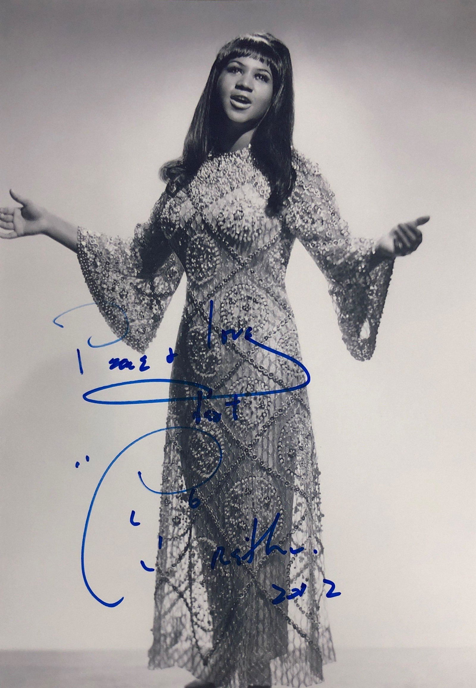 Autograph Aretha Franklin Photo (1 of 1)