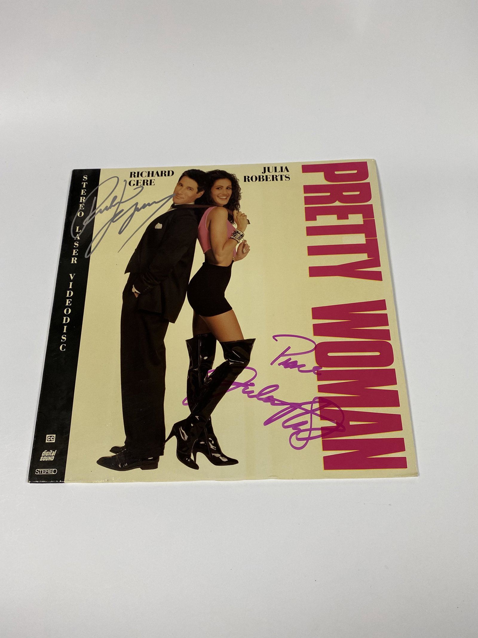 Autograph Pretty Woman Vinyl: Category: CollectiblesAutograph: Julia Roberts, Richard Gere Item Condition: Brand New