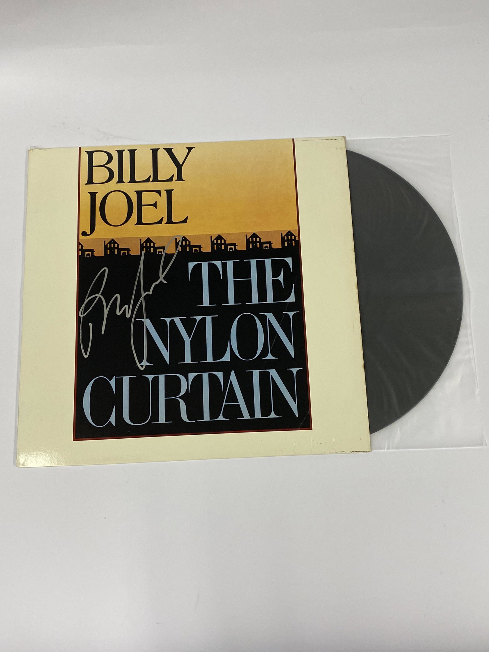 Autograph Nylon Curtain Vinyl: Category: CollectiblesAutograph: Billy Joel Item Condition: Brand New