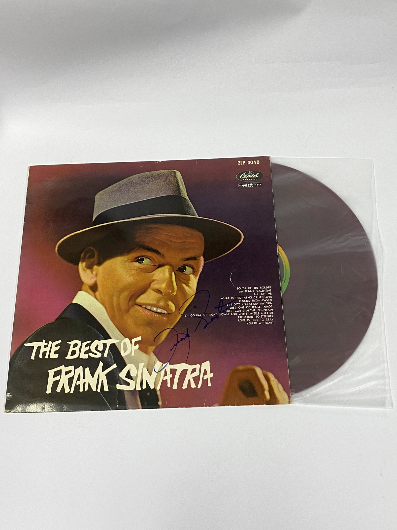 Autograph Best of Frank Sinatra Vinyl: Category: CollectiblesAutograph: Frank Sinatra Item Condition: Brand New