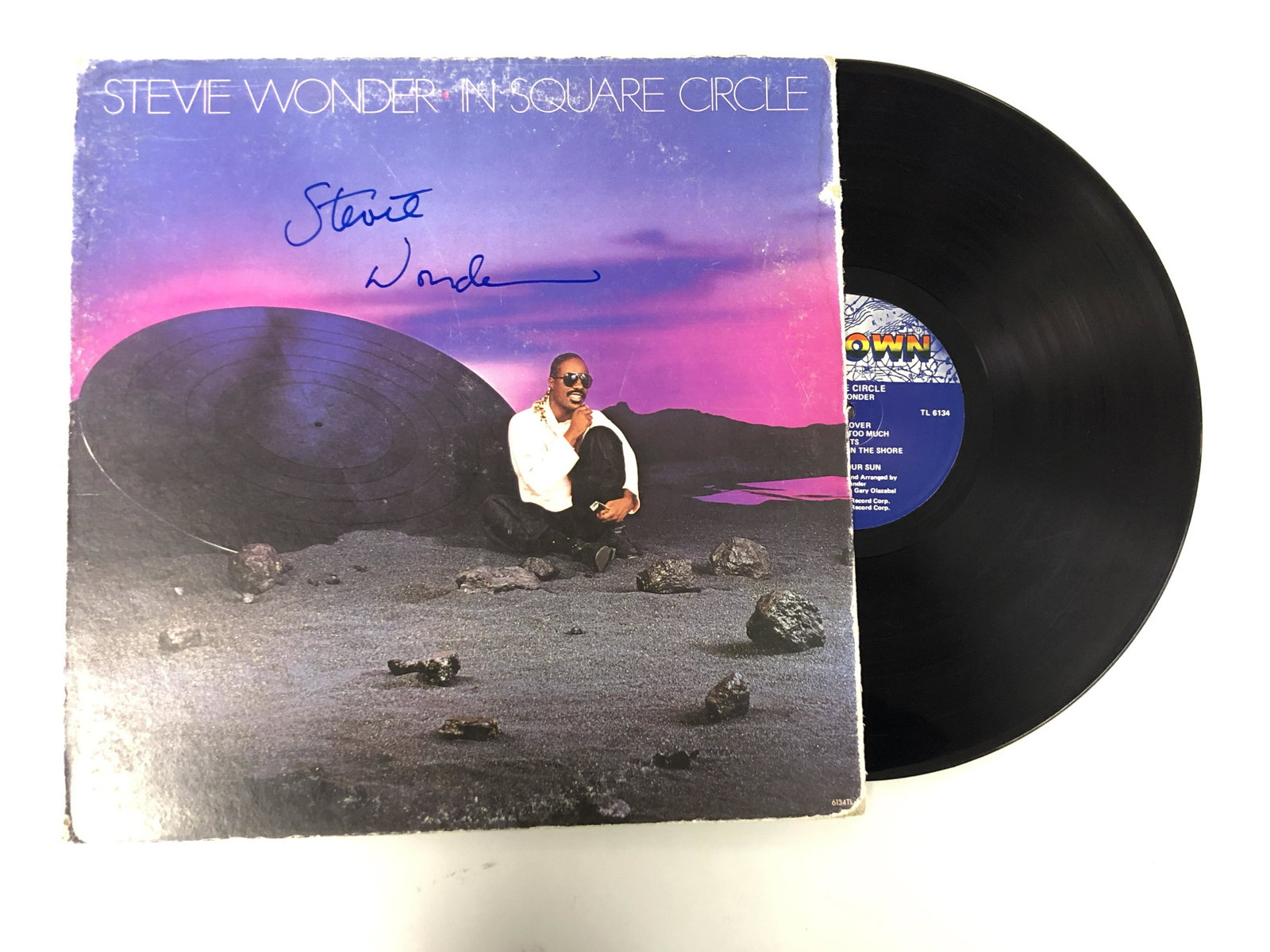 Autograph Stevie Wonder In Square Circle Vinyl: Autograph: Stevie Wonder
