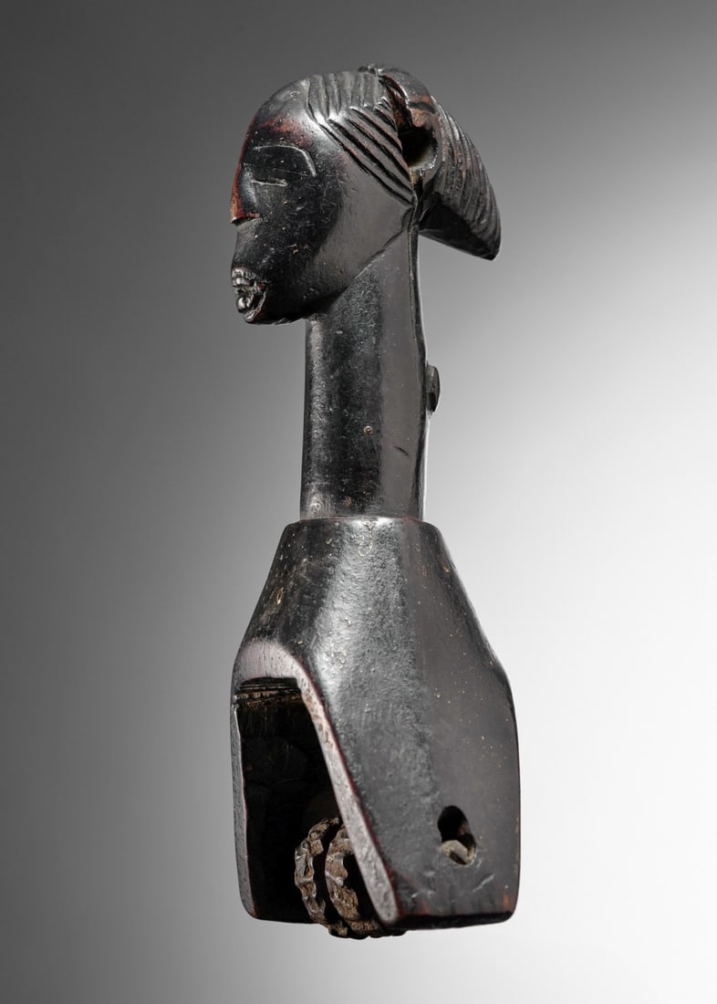 Webrollenhalter Guro. (1 of 2)