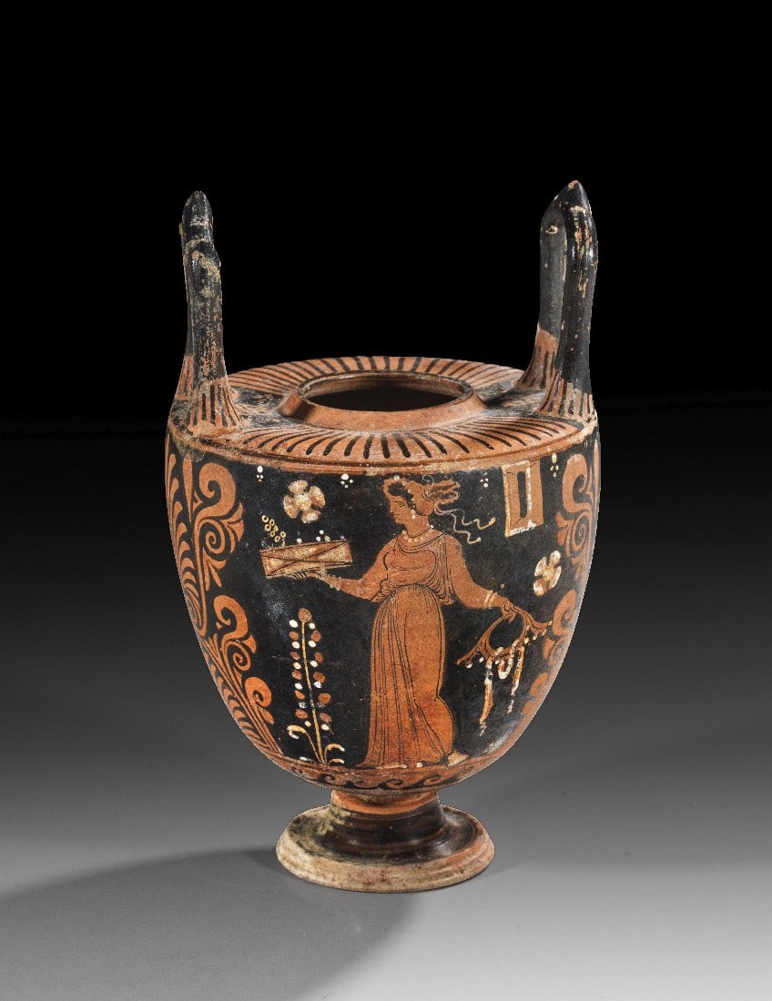 Apulischer rotfiguriger Lebes Gamikos des Patera-Malers. (1 of 2)