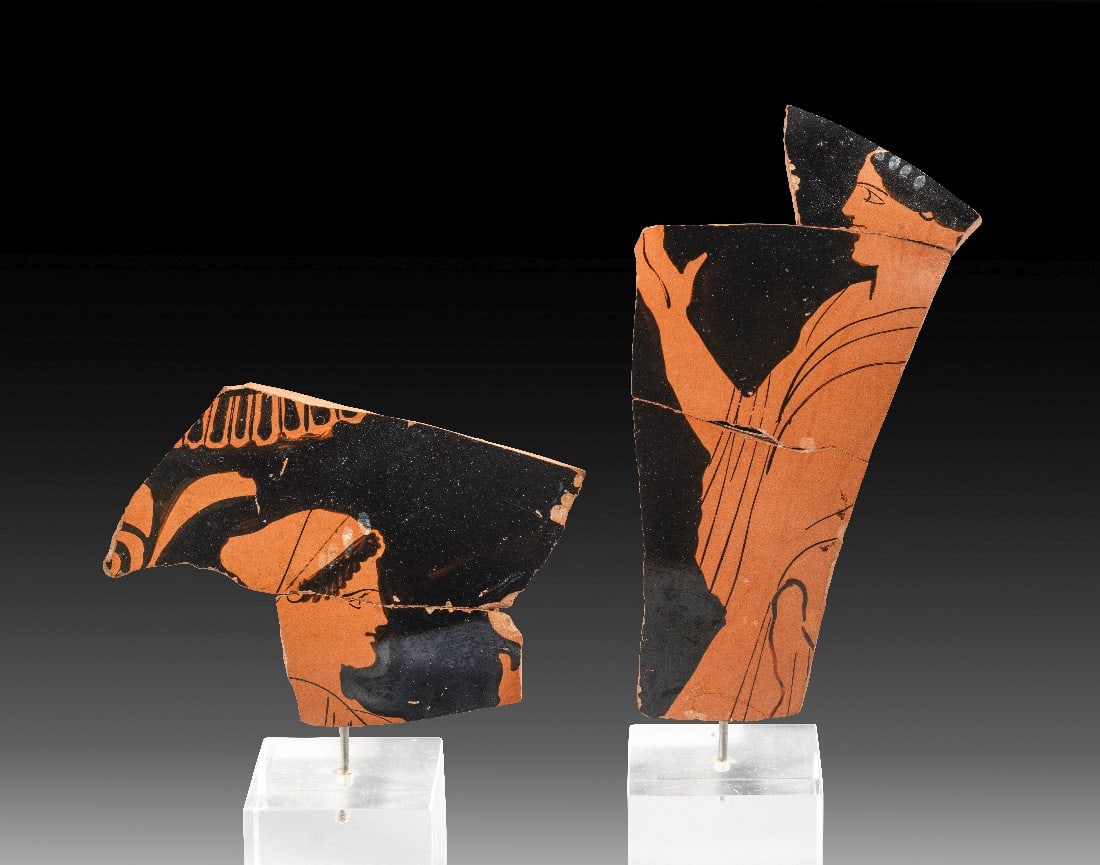 Fragmente eines attischen rotfigurigen Stamnos des Polygnotos. (1 of 1)