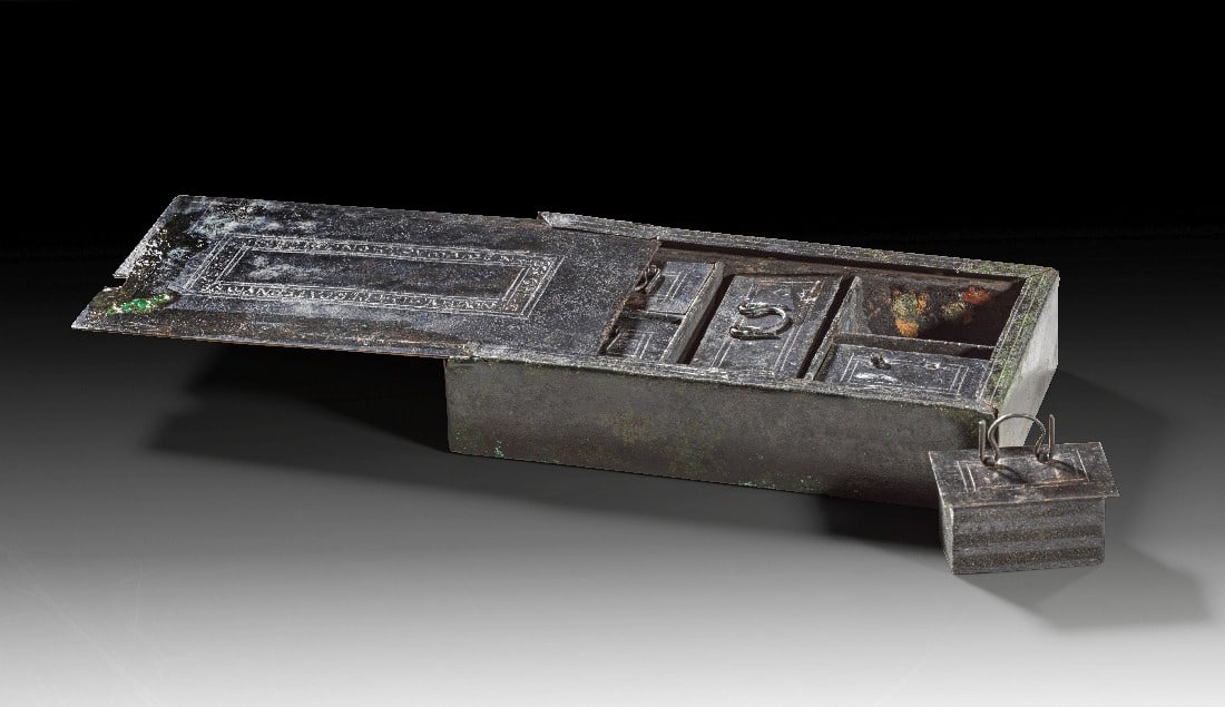 Bedeutendes Arzneikästchen. - 2